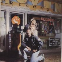 Picture of Abigail with Movin DJs Wang and Joe from the December 1988 issue of The Face